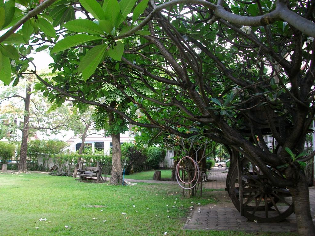 A Joy House - Kaset Nawamin City Villa Bangkok Exterior photo